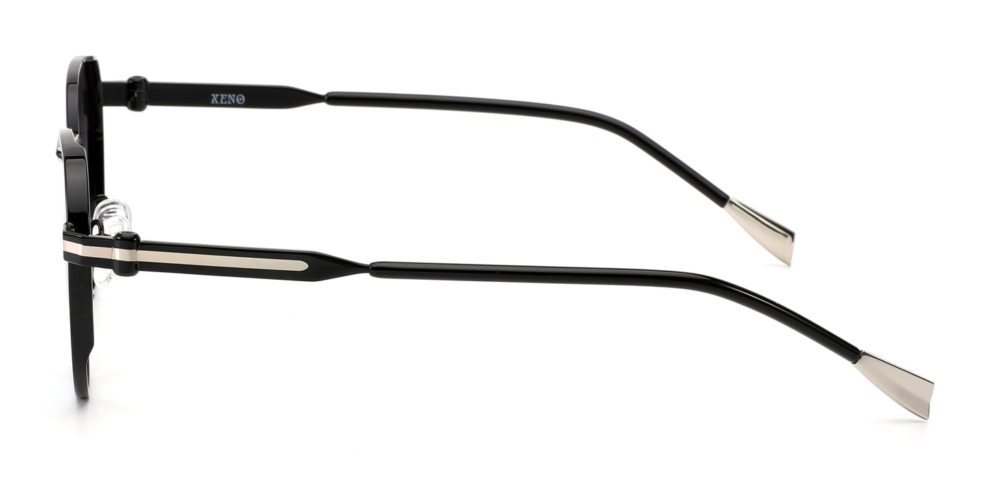 XENO Stratolux in Black Sunglasses